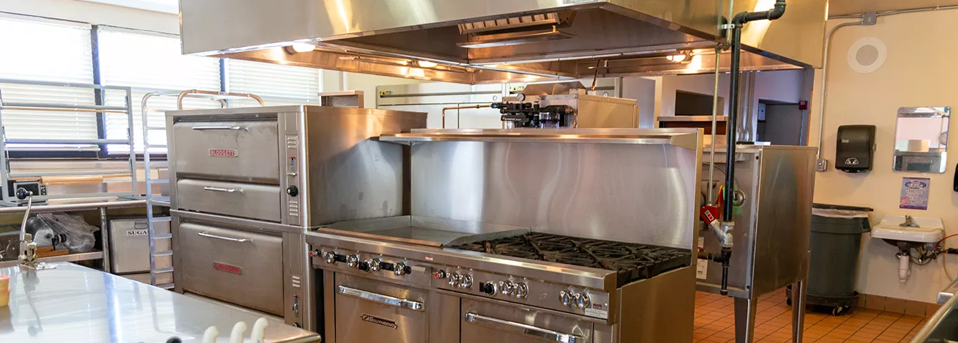 Lake Valley Navajo school cafe.