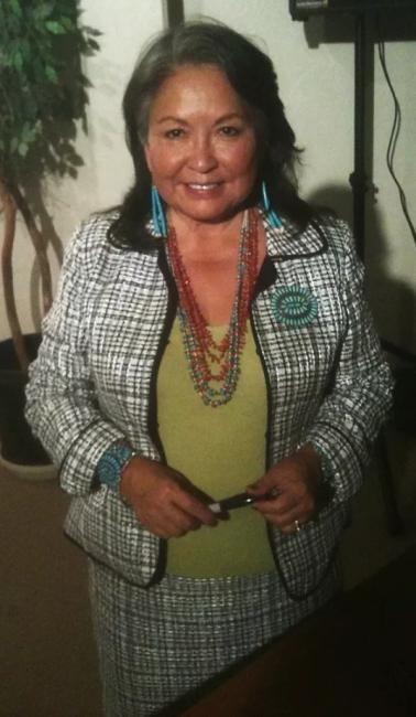 Tapahonso at Diné College in 2011